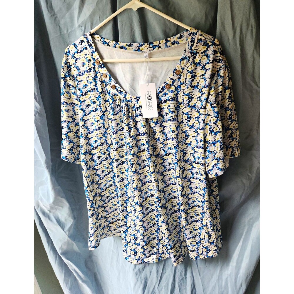 Rosriss 3XL Blue White Yellow Floral V-Neck Short Sleeve Knit Blouse Stretch NWT